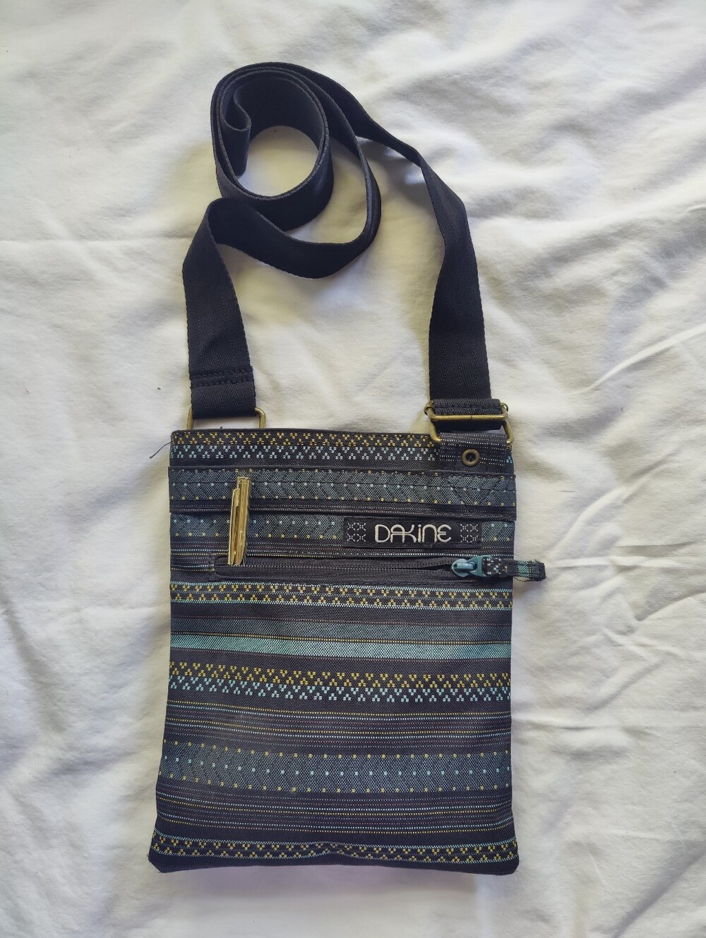 Dakine Jive Crossbody Small Purse